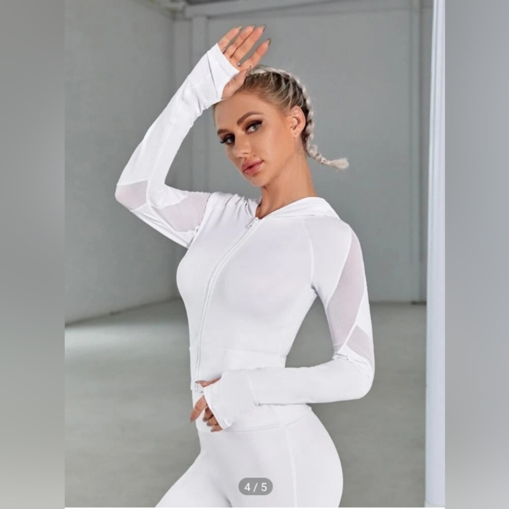 Zip up contrast mesh sports jacket